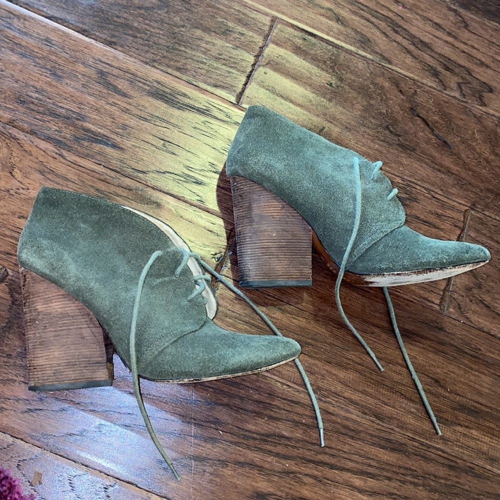 Matt Bernson chunky wedge heel army green suede ankle boots heels laces shoe 8.5 - Picture 2 of 13